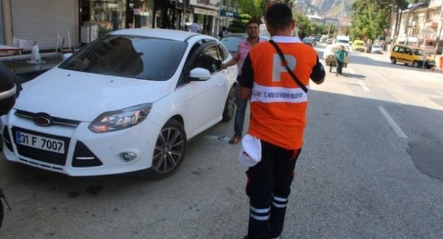 Bazı Caddelerde Parkomat Uygulamasına Son