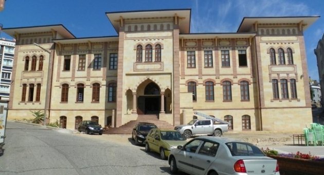 Biga’ya Yeni Hükümet Konağı