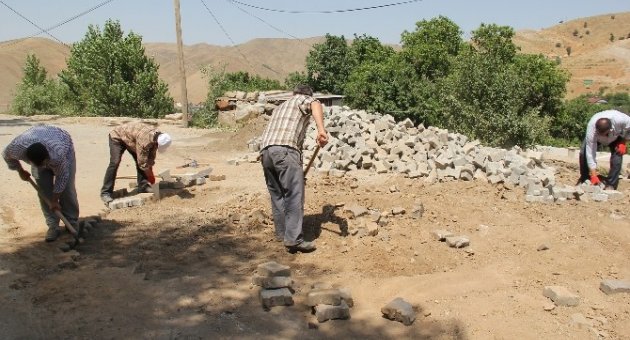 Bitlis Belediyesi Fen İşleri Müdürlüğü Ekiplerinin Çalışmaları