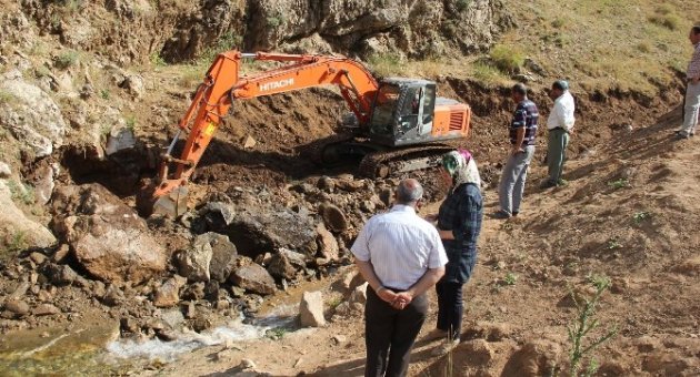 Bitlis Belediyesinden İçme Suyu Çalışmaları