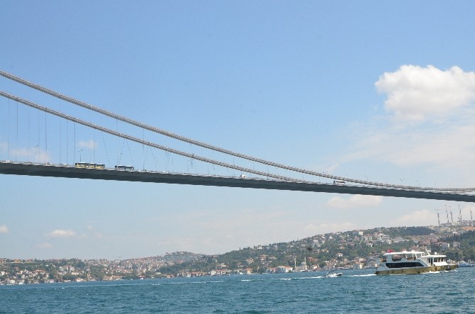 Boğaziçi Köprüsü’nde İntihar Girişimi