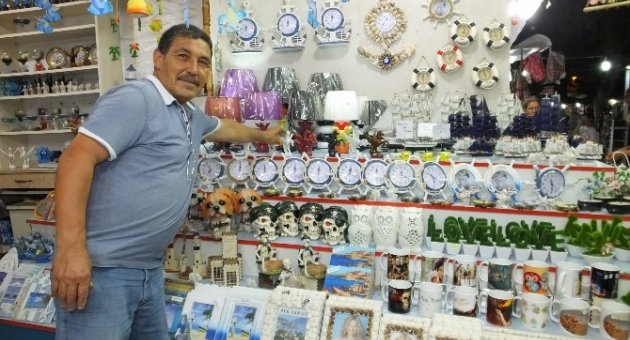 Burhaniye’de İnşaat İşcisi Hediyelik İmalatçısı Oldu