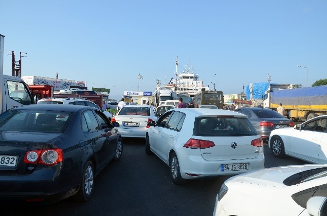 Çanakkale’de Bayram Yoğunluğu Başladı
