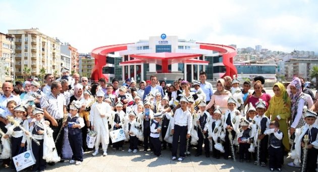 Canik’te Çocukların Sünnet Mutluluğu