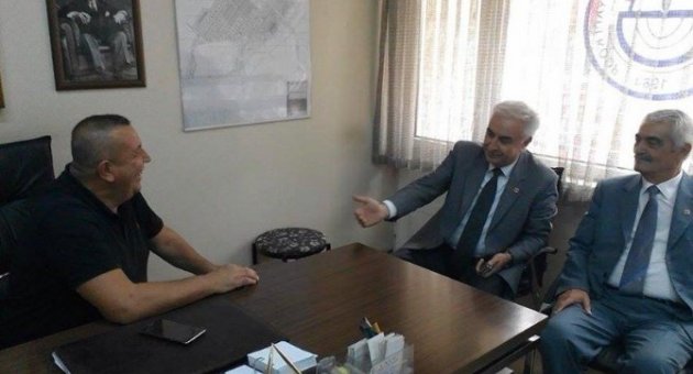 CHP Düzce Milletvekili Adayı Çalmadık Kapı Bırakmıyor