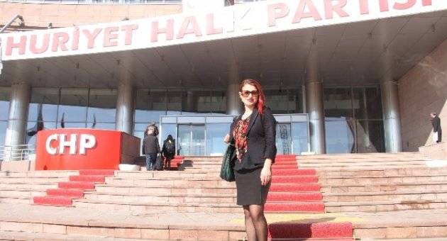 CHP’nin İlk Aday Adayı Çiğdem Şekerci, Zafer Bayramı’nı Kutladı
