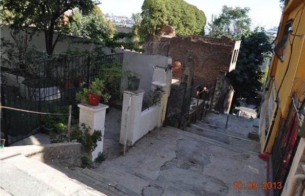 Cihangir Merdivenleri Yenileniyor