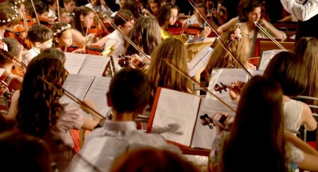Çocuk Senfoni Orkestrası Büyük Konsere Hazırlanıyor