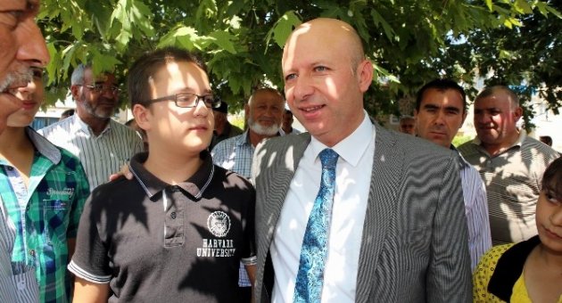 Çolakbayrakdar Gençlere Verdiği Sözü Tuttu