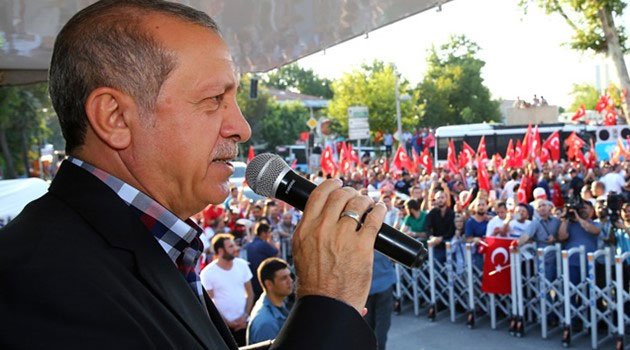 Cumhurbaşkanı Erdoğan, darbeci askerlere idam cezası görüşünü açıkladı