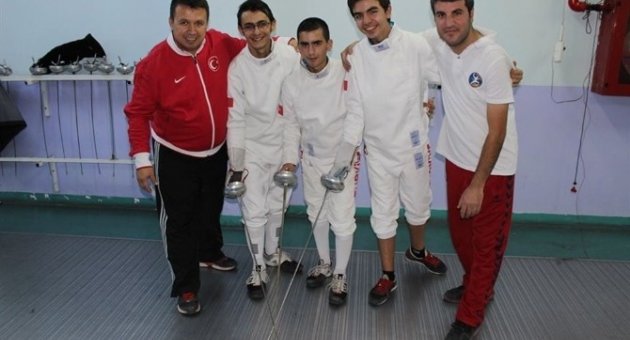 Dayanç Ve Talebelerine Milli Davet