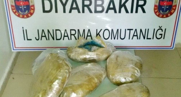 Diyarbakır’da 13 Kilo Uyuşturucu Ele Geçirildi