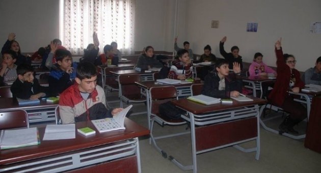 Eğitim Destek Evi’nde Okuyan 127 Öğrenci Farklı Liselere Yerleşti