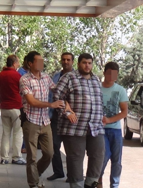 Elbeyli’de 12 IŞİD Militanı Yakalandı
