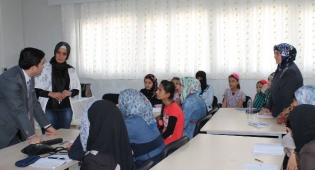 Elbeyli Kaymakamı Sarı, Konteyner Kenti Gezdi