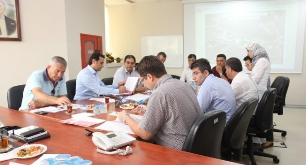 Encümende İhaleler Yapıldı