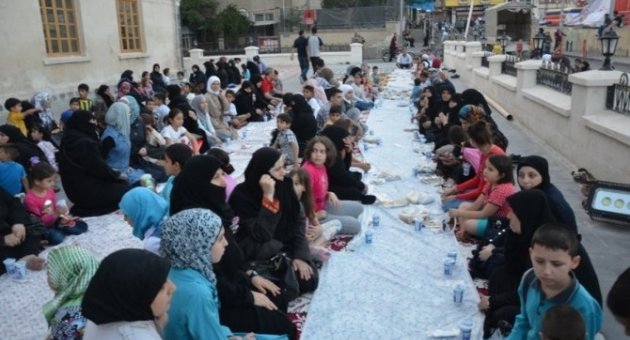 Ensar Muhacir Kardeşliği İftar Sofrasında Pekiştirildi