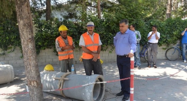 Ereğli’de İstasyon Caddesinde Alt Yapı Çalışması