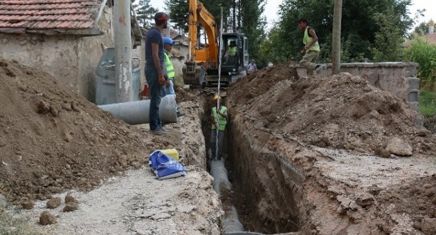 Ereğli Ve Emirgazi’de Mahalleler Kanalizasyona Kavuşuyor