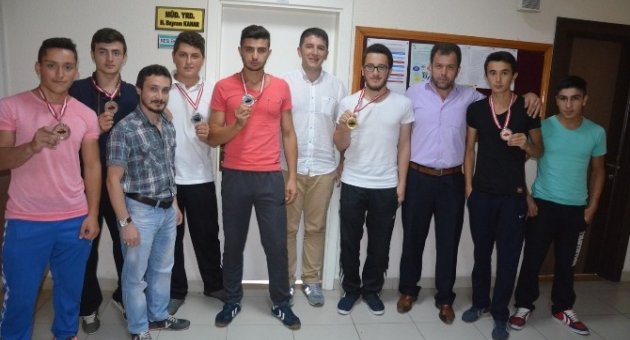 Fatsa’ya Altın Madalya