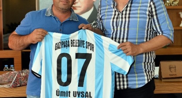 Gazipaşa Belediyespor’dan, Başkan Uysal’a Teşekkür