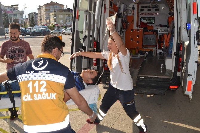 Gençlerin Kavgasında Bir Kişi Bıçakla Ağır Yaralandı