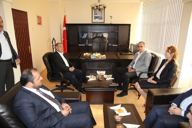 Gümrük Bakanı Aşçı’dan Mülteciler Açıklaması