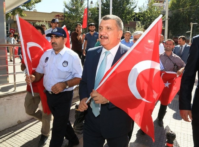Gürkan: “Vatanımız Ve Milletimiz Bölünmez Bir Bütündür”