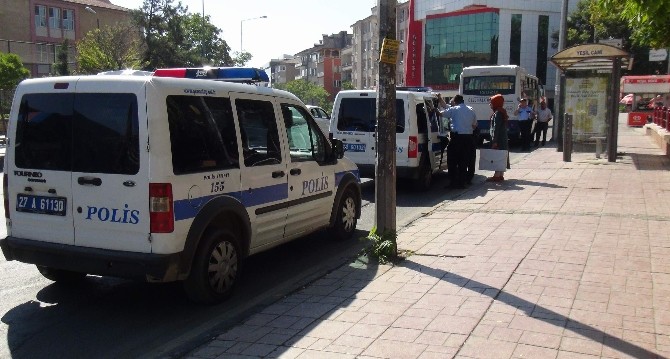 Halk Otobüsü Şoförüne Bıçaklı Saldırı