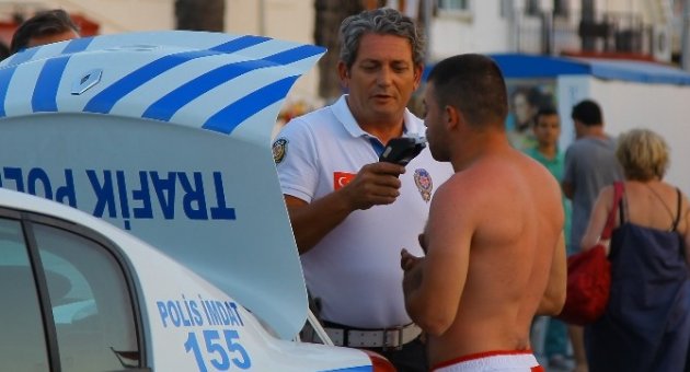 Hem Alkollü, Hem Ehliyetsiz