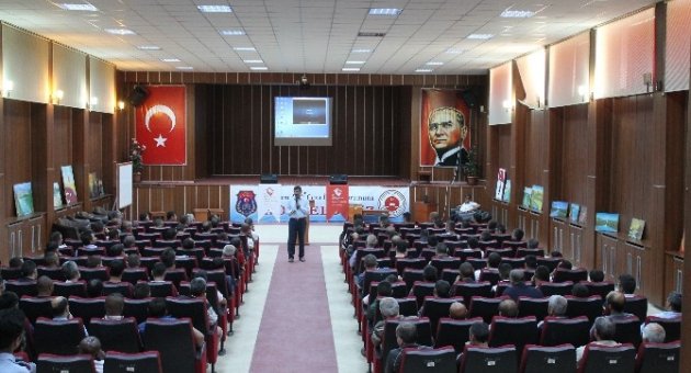 Hükümlü Ve Tutuklulara “Aile İçi İletişim” Semineri