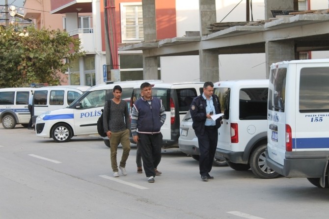İki Mülteci Gemlik’te Yakalandı