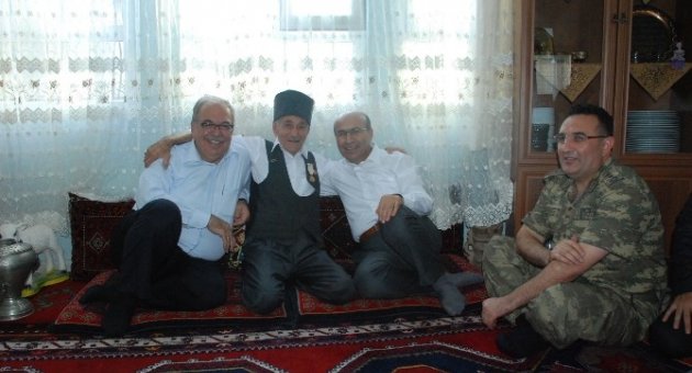 İl Protokolü’nden Muharip Gazilere Ziyaret