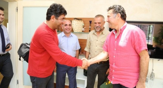 İranlı Gazetecilerden Başkan Kocadon’a Ziyaret