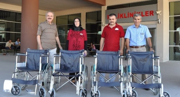 İsimsiz Hayırsever’den Hastahane’ye Tekerlekli Sandalye Bağışı