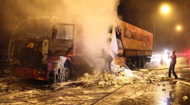 Isınmak için TIR'ları havaya uçurdular