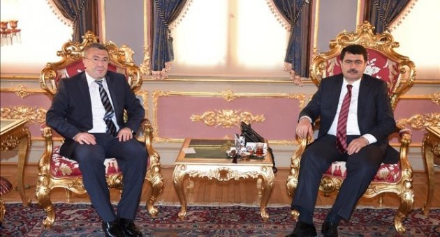 İstanbul Emniyet Müdürü İlk Ziyaretini Vali Şahin’e Yaptı