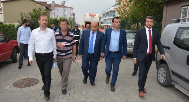İzmit Belediyesi’nden Mahalle Turu