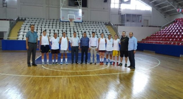 İzmit Belediyespor’a Çintimar’dan Ziyaret