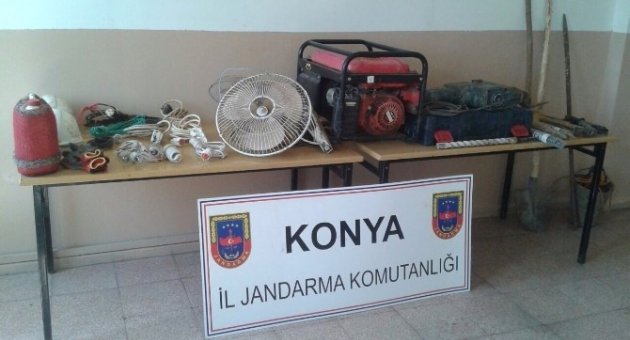Kaçak Kazı Yaparken Yakalandılar