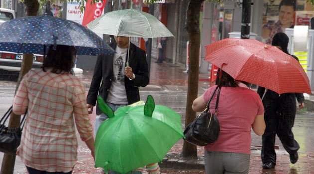 Karadeniz ve Marmara'da şiddetli yağış uyarısı