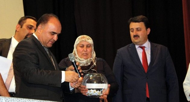 Kastamonu’da TOKİ Kura Çekimi Heyecanı Yaşandı