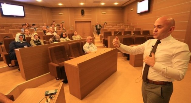 Kocaeli Büyükşehir Personeline Etkili İletişim Semineri