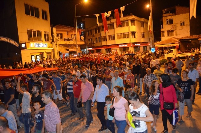 Kula’da Teröre Tepki Eylemi