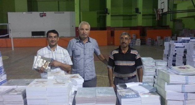 Kulu İlçe Milli Eğitim Müdürlüğü Kitap Dağıtımına Başladı