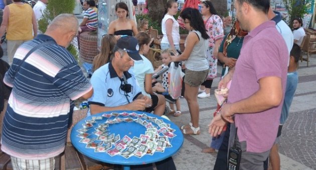 Kuşadası’nda Zabıtadan Operasyon