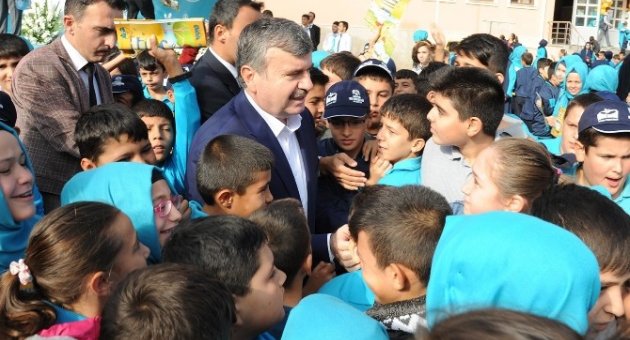 Medeniyet Okulu Bu Yıl Da Tüm Şehri Saracak
