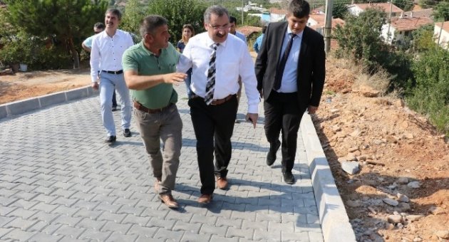 Memiş, Çepnibektaş Mahallesi’ndeki Çalışmaları İnceledi