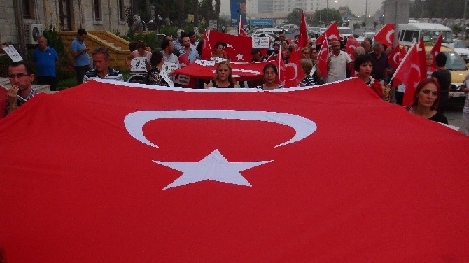 Mersin’de Terör Saldırıları Protesto Edildi