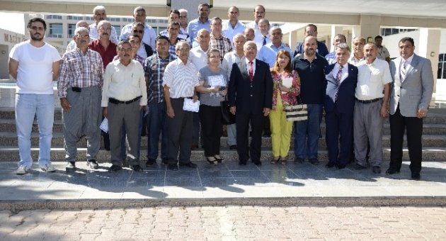 Mersin’deki Muhtarlara Bilgisayar Kursu